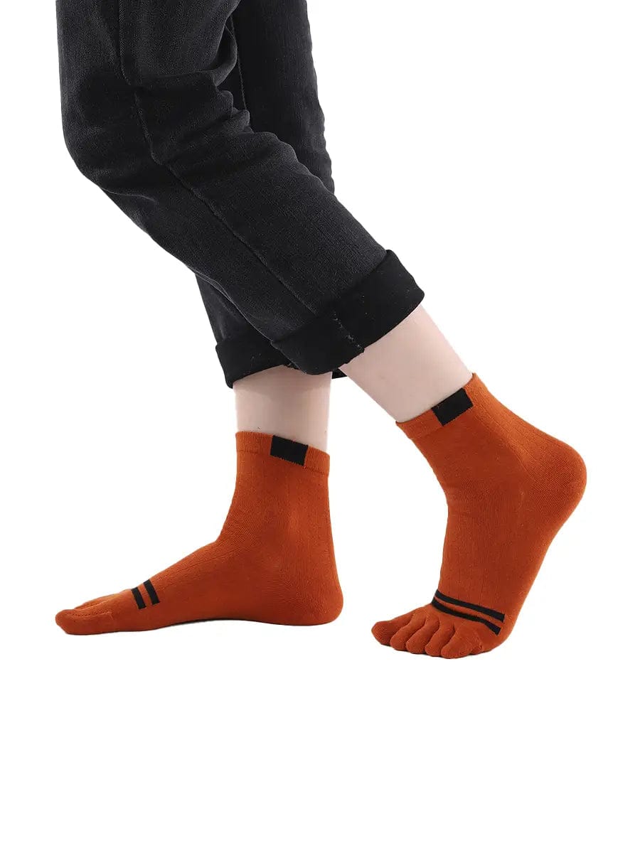 men's five finger cotton socks stripe pattern, brown
