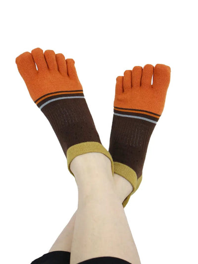 Men's five finger cotton toe socks low cut, brown