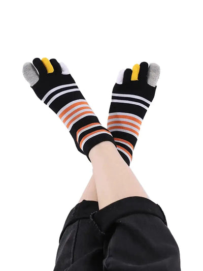 men's mix color five finger cotton toe socks with orange stripe