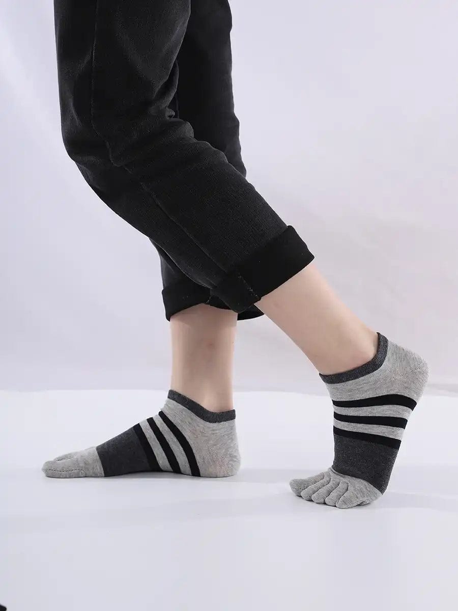 Cotton men's Low Cut Five Finger Socks, grey stripes