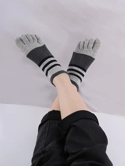 Cotton men's Low Cut Five Finger Socks, grey stripes
