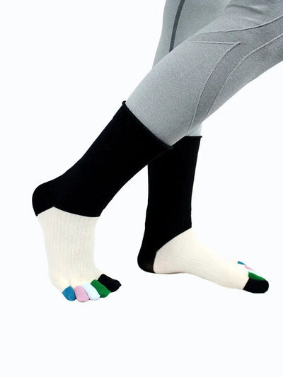 Color-blocked women's five finger cotton toe socks, black